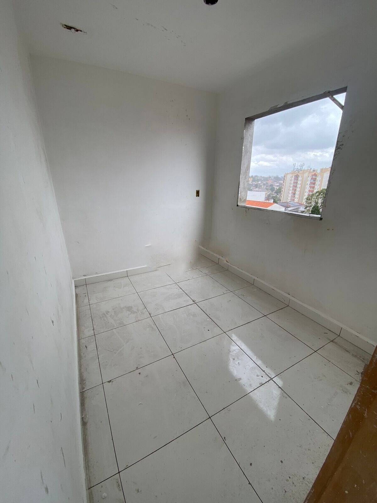 Apartamento à venda com 2 quartos, 38m² - Foto 13