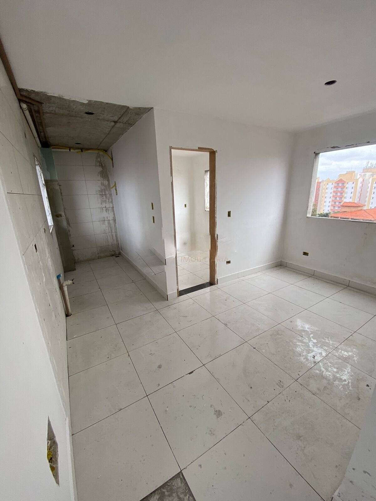 Apartamento à venda com 2 quartos, 38m² - Foto 17